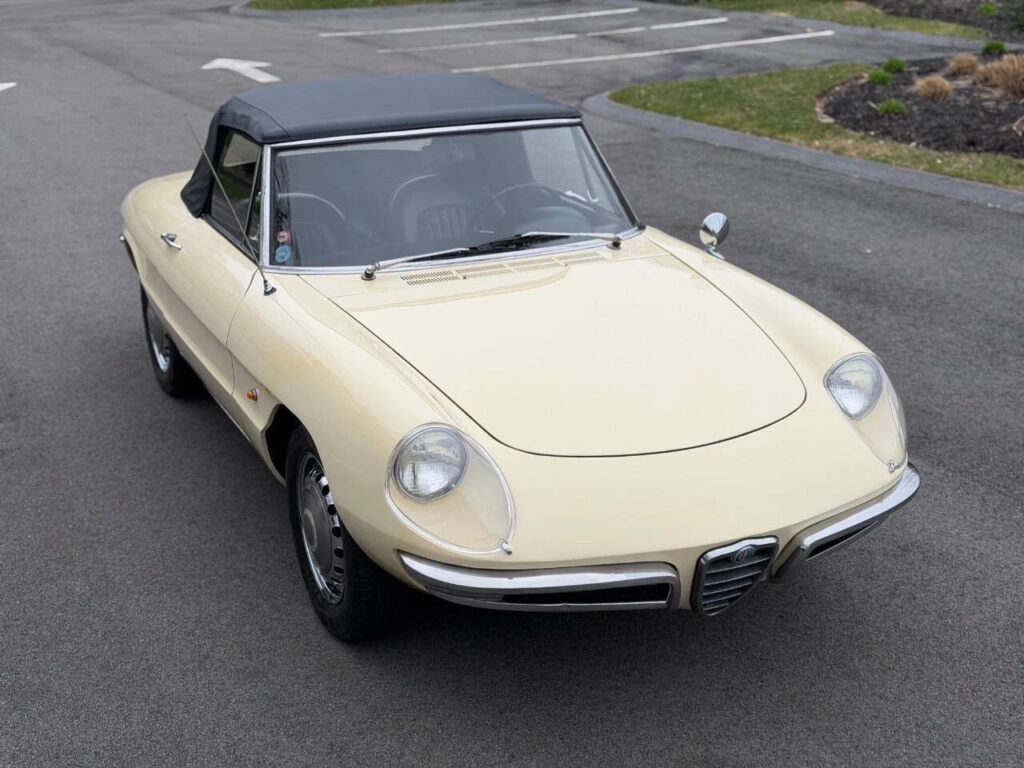 1967 Alfa Romeo Duetto Boat-Tail Spider