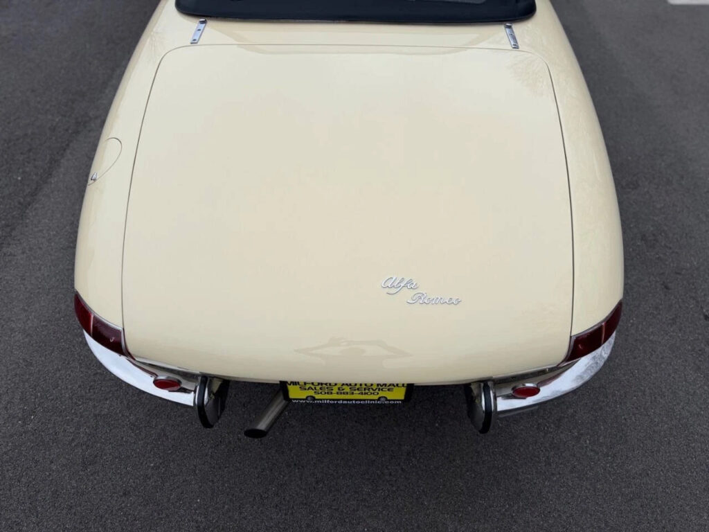 1967 Alfa Romeo Duetto Boat-Tail Spider